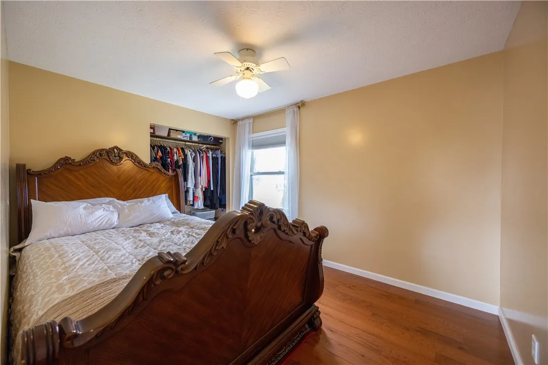 21 Tropez Point Pvt, Greece, New York 14626, Greece, New York 14626, 4 Bedrooms Bedrooms, 8 Rooms Rooms,2 BathroomsBathrooms,Residential,Closed,21 Tropez Point Pvt, Greece, New York 14626,0,R1591104