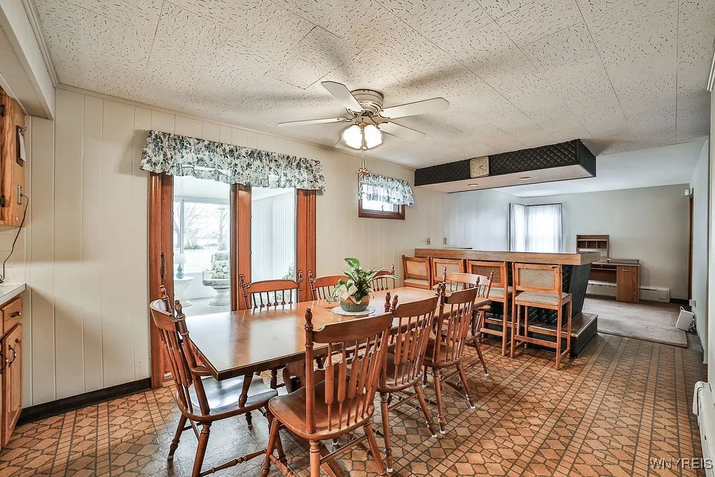 4257 Salem Drive, Hamburg, New York 14219, Hamburg, New York 14219, 4 Bedrooms Bedrooms, 9 Rooms Rooms,3 BathroomsBathrooms,Residential,Closed,4257 Salem Drive, Hamburg, New York 14219,0,B1591190