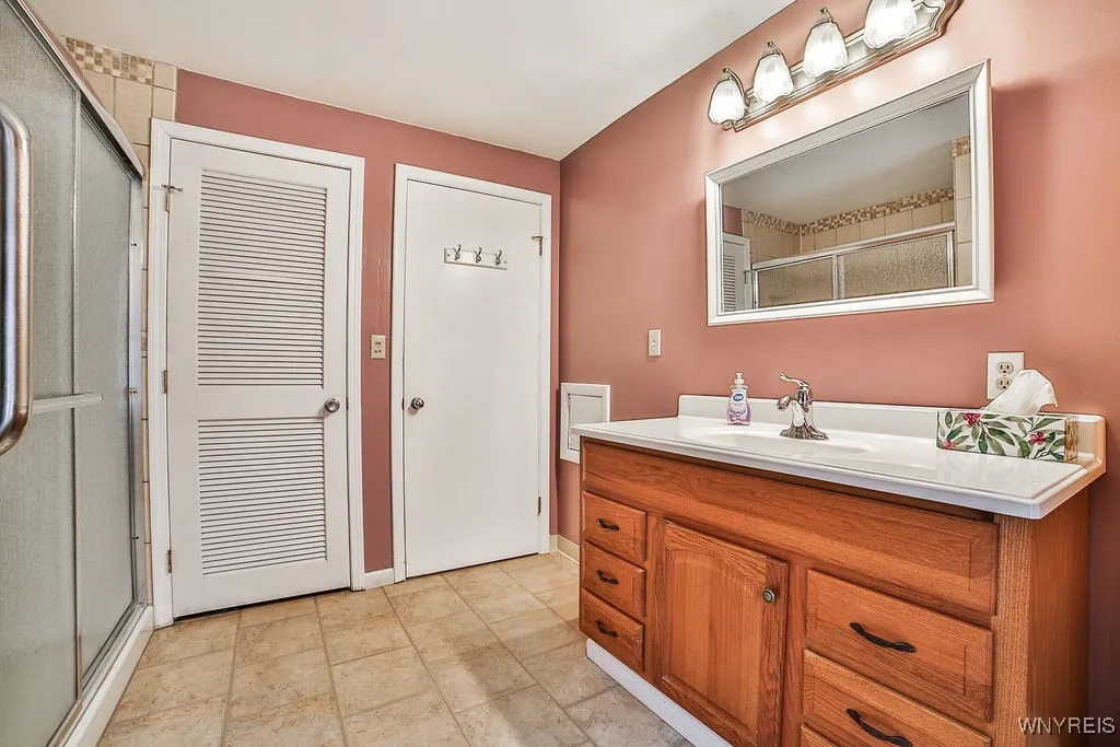 4257 Salem Drive, Hamburg, New York 14219, Hamburg, New York 14219, 4 Bedrooms Bedrooms, 9 Rooms Rooms,3 BathroomsBathrooms,Residential,Closed,4257 Salem Drive, Hamburg, New York 14219,0,B1591190