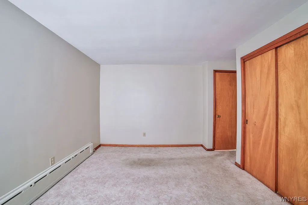 4257 Salem Drive, Hamburg, New York 14219, Hamburg, New York 14219, 4 Bedrooms Bedrooms, 9 Rooms Rooms,3 BathroomsBathrooms,Residential,Closed,4257 Salem Drive, Hamburg, New York 14219,0,B1591190