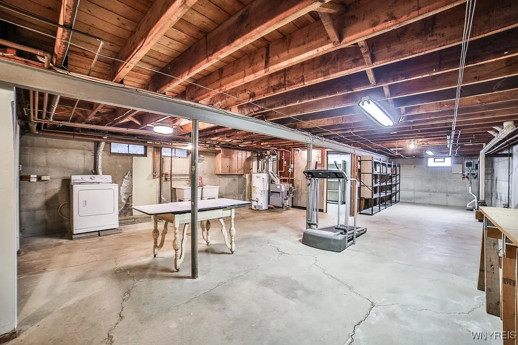 4257 Salem Drive, Hamburg, New York 14219, Hamburg, New York 14219, 4 Bedrooms Bedrooms, 9 Rooms Rooms,3 BathroomsBathrooms,Residential,Closed,4257 Salem Drive, Hamburg, New York 14219,0,B1591190