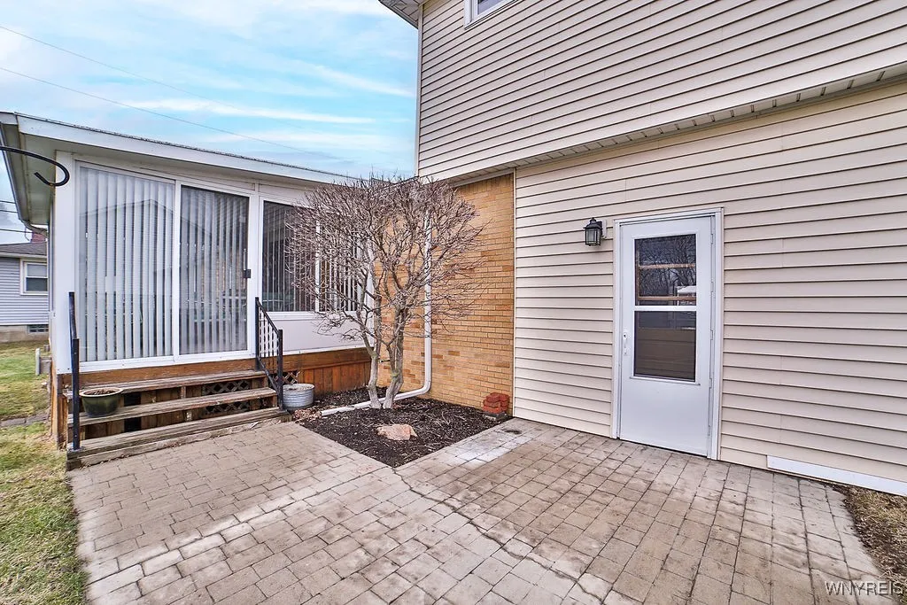 4257 Salem Drive, Hamburg, New York 14219, Hamburg, New York 14219, 4 Bedrooms Bedrooms, 9 Rooms Rooms,3 BathroomsBathrooms,Residential,Closed,4257 Salem Drive, Hamburg, New York 14219,0,B1591190