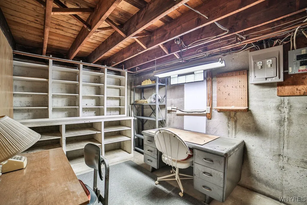 4257 Salem Drive, Hamburg, New York 14219, Hamburg, New York 14219, 4 Bedrooms Bedrooms, 9 Rooms Rooms,3 BathroomsBathrooms,Residential,Closed,4257 Salem Drive, Hamburg, New York 14219,0,B1591190