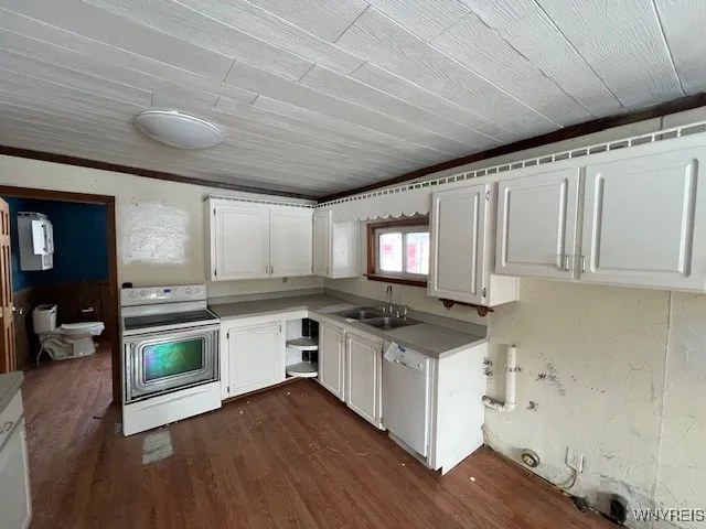 306 Plank Road, Lockport-city, New York 14094, Lockport City, New York 14094, 3 Bedrooms Bedrooms, 7 Rooms Rooms,2 BathroomsBathrooms,Residential,Closed,306 Plank Road, Lockport-city, New York 14094,0,B1591623
