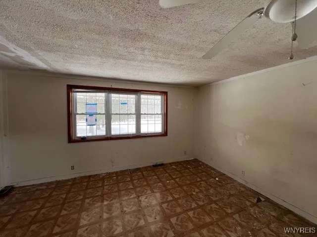 306 Plank Road, Lockport-city, New York 14094, Lockport City, New York 14094, 3 Bedrooms Bedrooms, 7 Rooms Rooms,2 BathroomsBathrooms,Residential,Closed,306 Plank Road, Lockport-city, New York 14094,0,B1591623