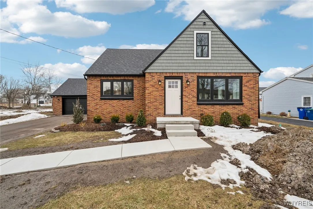 420 New Road, Amherst, New York 14051, Amherst, New York 14051, 3 Bedrooms Bedrooms, 8 Rooms Rooms,1 BathroomBathrooms,Residential,Closed,420 New Road, Amherst, New York 14051,0,B1591705
