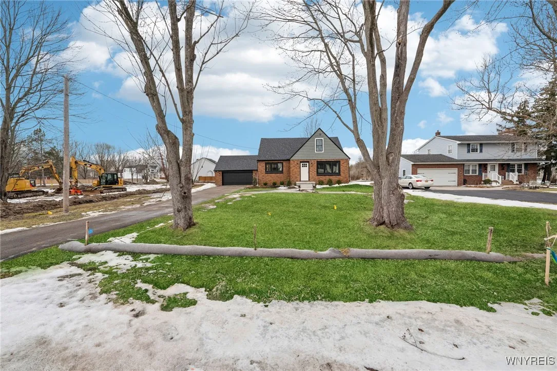 420 New Road, Amherst, New York 14051, Amherst, New York 14051, 3 Bedrooms Bedrooms, 8 Rooms Rooms,1 BathroomBathrooms,Residential,Closed,420 New Road, Amherst, New York 14051,0,B1591705