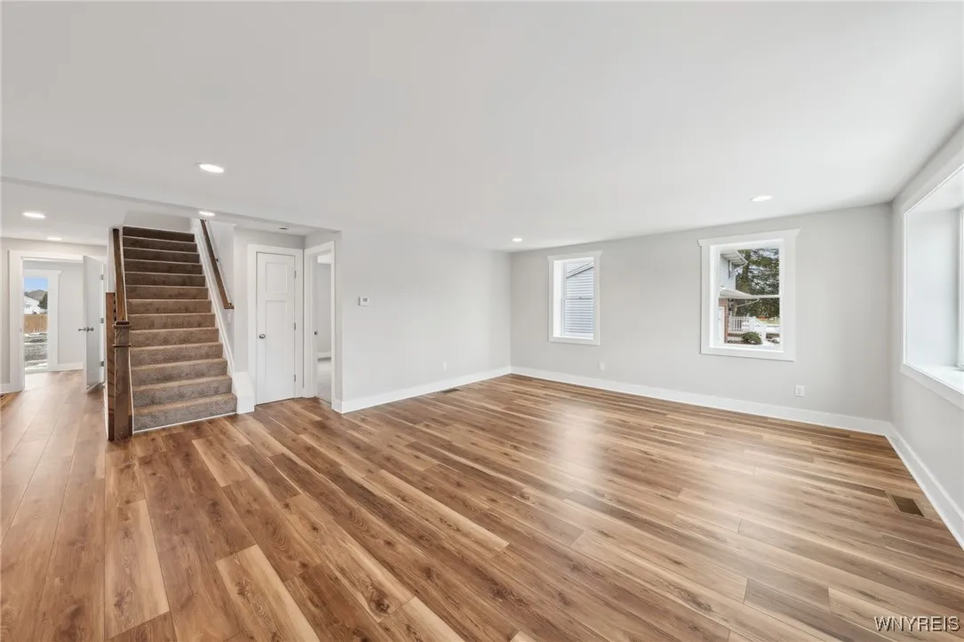 420 New Road, Amherst, New York 14051, Amherst, New York 14051, 3 Bedrooms Bedrooms, 8 Rooms Rooms,1 BathroomBathrooms,Residential,Closed,420 New Road, Amherst, New York 14051,0,B1591705