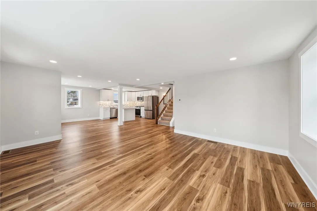 420 New Road, Amherst, New York 14051, Amherst, New York 14051, 3 Bedrooms Bedrooms, 8 Rooms Rooms,1 BathroomBathrooms,Residential,Closed,420 New Road, Amherst, New York 14051,0,B1591705