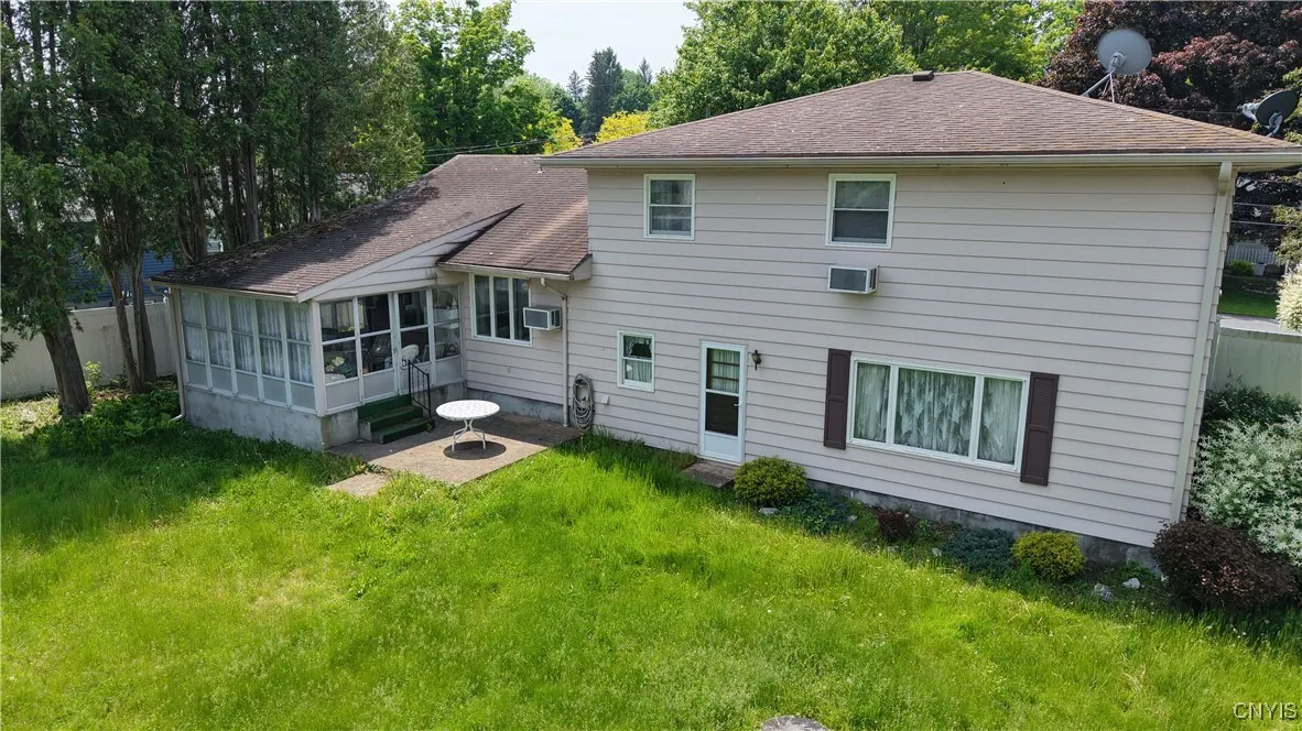 704 Park Lane Drive, Herkimer, New York 13350, Herkimer, New York 13350, 3 Bedrooms Bedrooms, 7 Rooms Rooms,2 BathroomsBathrooms,Residential,For Sale,704 Park Lane Drive, Herkimer, New York 13350,S1591757