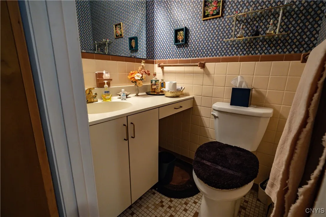 704 Park Lane Drive, Herkimer, New York 13350, Herkimer, New York 13350, 3 Bedrooms Bedrooms, 7 Rooms Rooms,2 BathroomsBathrooms,Residential,For Sale,704 Park Lane Drive, Herkimer, New York 13350,S1591757