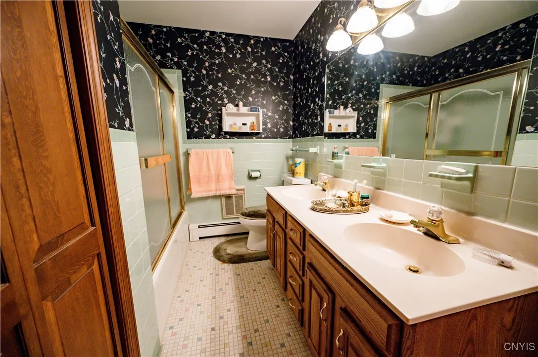 704 Park Lane Drive, Herkimer, New York 13350, Herkimer, New York 13350, 3 Bedrooms Bedrooms, 7 Rooms Rooms,2 BathroomsBathrooms,Residential,For Sale,704 Park Lane Drive, Herkimer, New York 13350,S1591757
