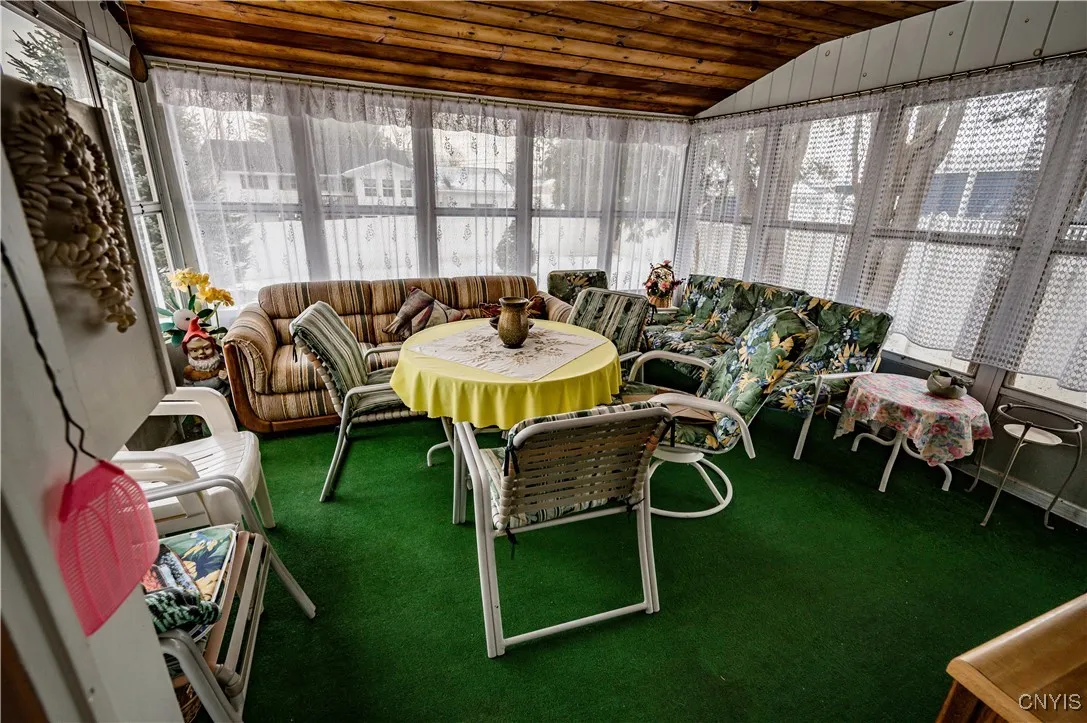 704 Park Lane Drive, Herkimer, New York 13350, Herkimer, New York 13350, 3 Bedrooms Bedrooms, 7 Rooms Rooms,2 BathroomsBathrooms,Residential,For Sale,704 Park Lane Drive, Herkimer, New York 13350,S1591757