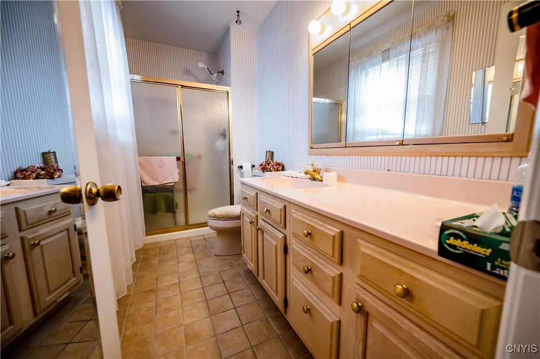 704 Park Lane Drive, Herkimer, New York 13350, Herkimer, New York 13350, 3 Bedrooms Bedrooms, 7 Rooms Rooms,2 BathroomsBathrooms,Residential,For Sale,704 Park Lane Drive, Herkimer, New York 13350,S1591757