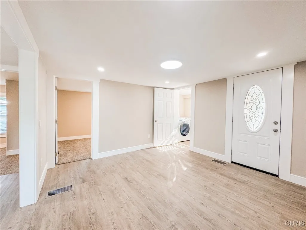 19 Lexington Avenue, Auburn, New York 13021, Auburn, New York 13021, 3 Bedrooms Bedrooms, 7 Rooms Rooms,1 BathroomBathrooms,Residential,Closed,19 Lexington Avenue, Auburn, New York 13021,S1591863