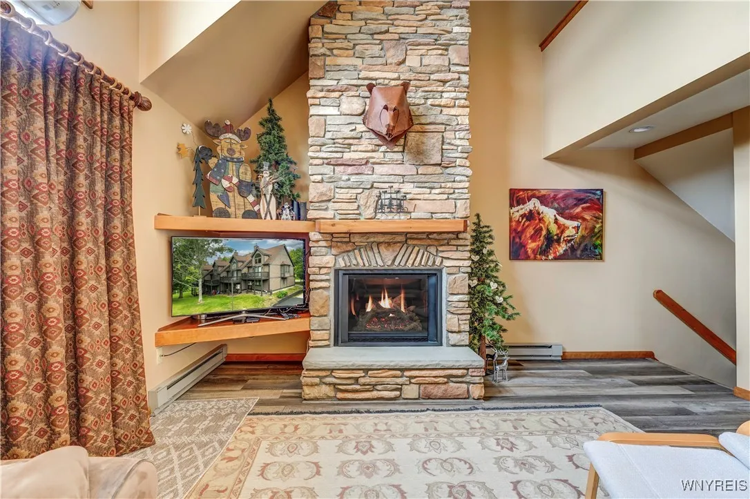 127 Holiview Rd. - The Woods, Ellicottville, New Y, Ellicottville, New York 14731, 3 Bedrooms Bedrooms, 9 Rooms Rooms,2 BathroomsBathrooms,Residential,For Sale,127 Holiview Rd. - The Woods, Ellicottville, New Y,0,B1591501