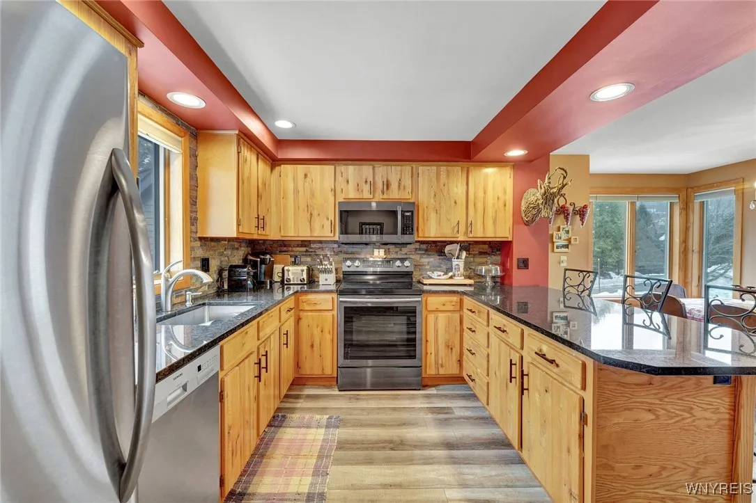 127 Holiview Rd. - The Woods, Ellicottville, New Y, Ellicottville, New York 14731, 3 Bedrooms Bedrooms, 9 Rooms Rooms,2 BathroomsBathrooms,Residential,For Sale,127 Holiview Rd. - The Woods, Ellicottville, New Y,0,B1591501