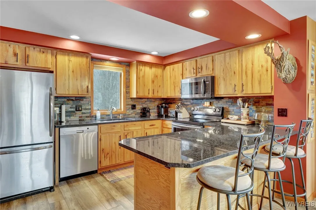 127 Holiview Rd. - The Woods, Ellicottville, New Y, Ellicottville, New York 14731, 3 Bedrooms Bedrooms, 9 Rooms Rooms,2 BathroomsBathrooms,Residential,For Sale,127 Holiview Rd. - The Woods, Ellicottville, New Y,0,B1591501