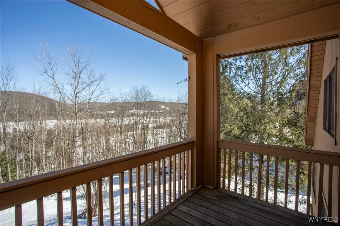 G303 Snowpine, Great Valley, New York 14741, Great Valley, New York 14741, 2 Bedrooms Bedrooms, 4 Rooms Rooms,1 BathroomBathrooms,Residential,Closed,G303 Snowpine, Great Valley, New York 14741,0,B1591947