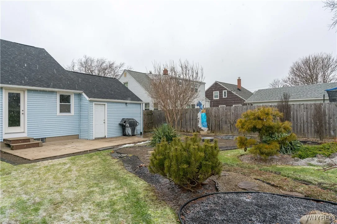 58 Mayfair Lane, Tonawanda-town, New York 14150, Tonawanda, New York 14150, 4 Bedrooms Bedrooms, 6 Rooms Rooms,2 BathroomsBathrooms,Residential,Closed,58 Mayfair Lane, Tonawanda-town, New York 14150,0,B1591775