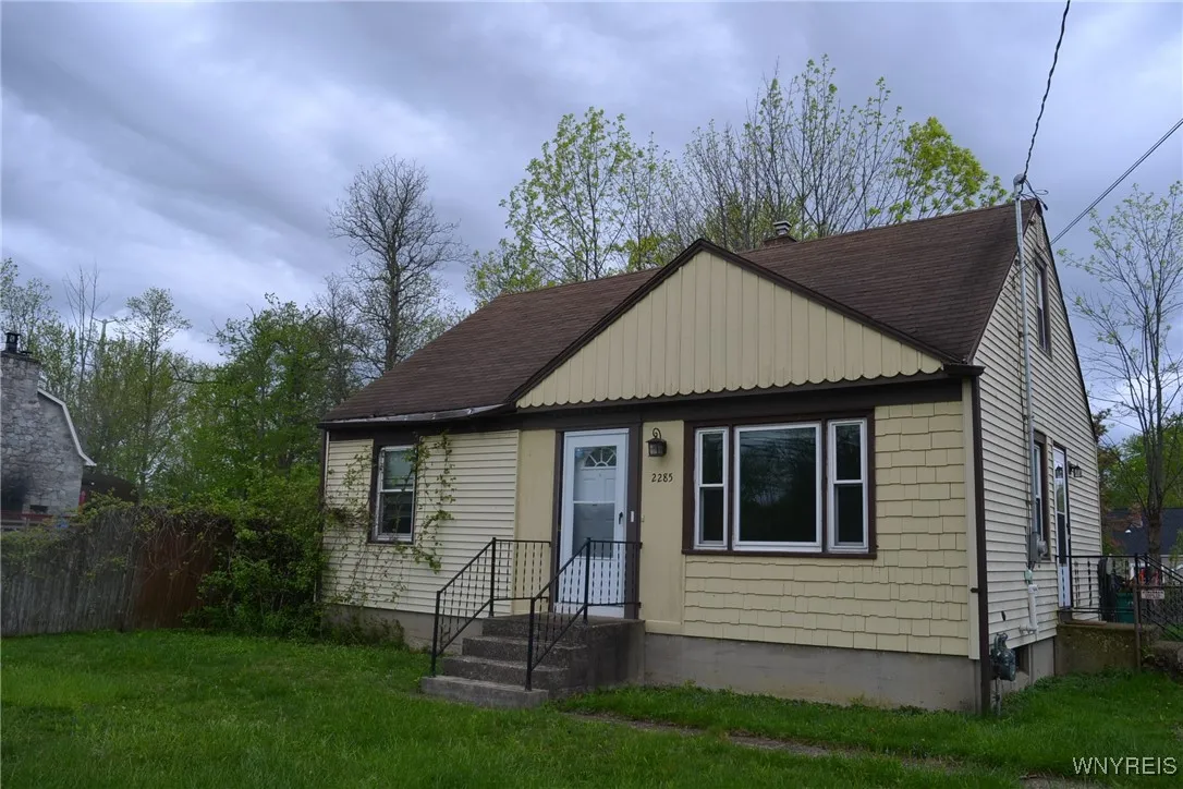 2285 Pleasant Avenue, Hamburg, New York 14085, Hamburg, New York 14085, 3 Bedrooms Bedrooms, 6 Rooms Rooms,1 BathroomBathrooms,Residential,Closed,2285 Pleasant Avenue, Hamburg, New York 14085,0,B1592007