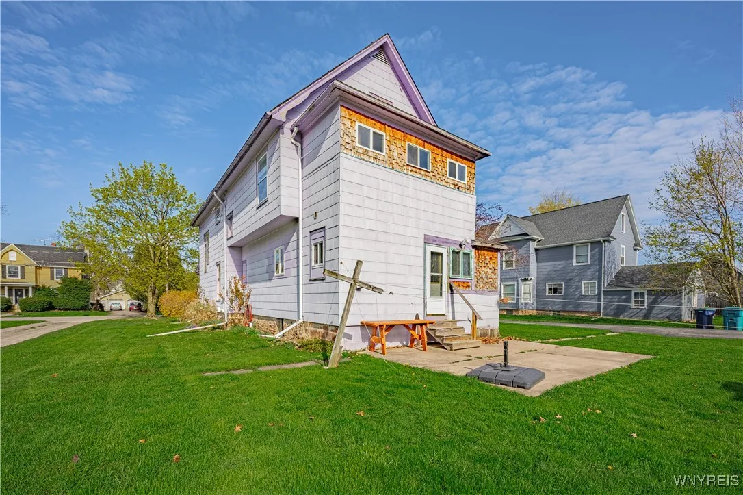 1707 Palister Avenue, Somerset, New York 14012, Somerset, New York 14012, 5 Bedrooms Bedrooms, 12 Rooms Rooms,2 BathroomsBathrooms,Residential,Closed,1707 Palister Avenue, Somerset, New York 14012,B1592032
