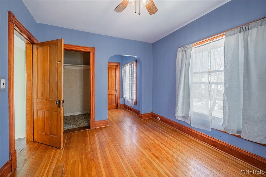 2nd floor bedroom 1 (2 closets)
