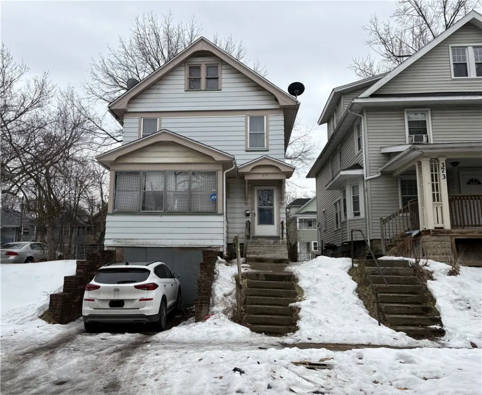 377 Hazelwood Terrace, Rochester, New York 14609, Rochester, New York 14609, 3 Bedrooms Bedrooms, 6 Rooms Rooms,1 BathroomBathrooms,Residential,Closed,377 Hazelwood Terrace, Rochester, New York 14609,0,R1591655