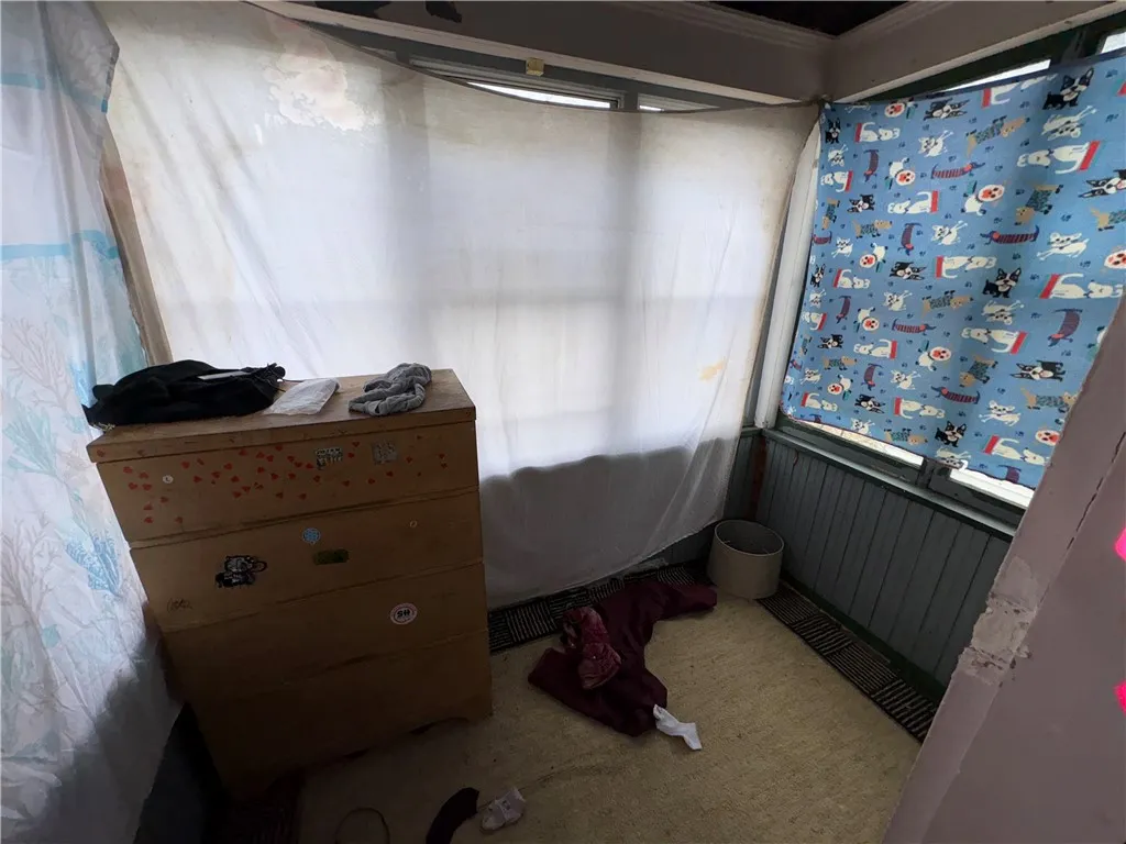 377 Hazelwood Terrace, Rochester, New York 14609, Rochester, New York 14609, 3 Bedrooms Bedrooms, 6 Rooms Rooms,1 BathroomBathrooms,Residential,Closed,377 Hazelwood Terrace, Rochester, New York 14609,0,R1591655