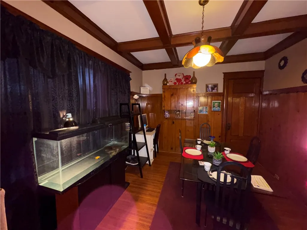 377 Hazelwood Terrace, Rochester, New York 14609, Rochester, New York 14609, 3 Bedrooms Bedrooms, 6 Rooms Rooms,1 BathroomBathrooms,Residential,Closed,377 Hazelwood Terrace, Rochester, New York 14609,0,R1591655