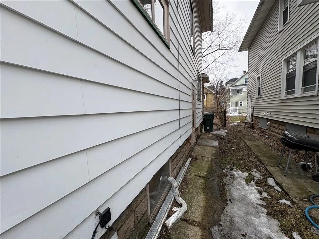 377 Hazelwood Terrace, Rochester, New York 14609, Rochester, New York 14609, 3 Bedrooms Bedrooms, 6 Rooms Rooms,1 BathroomBathrooms,Residential,Closed,377 Hazelwood Terrace, Rochester, New York 14609,0,R1591655