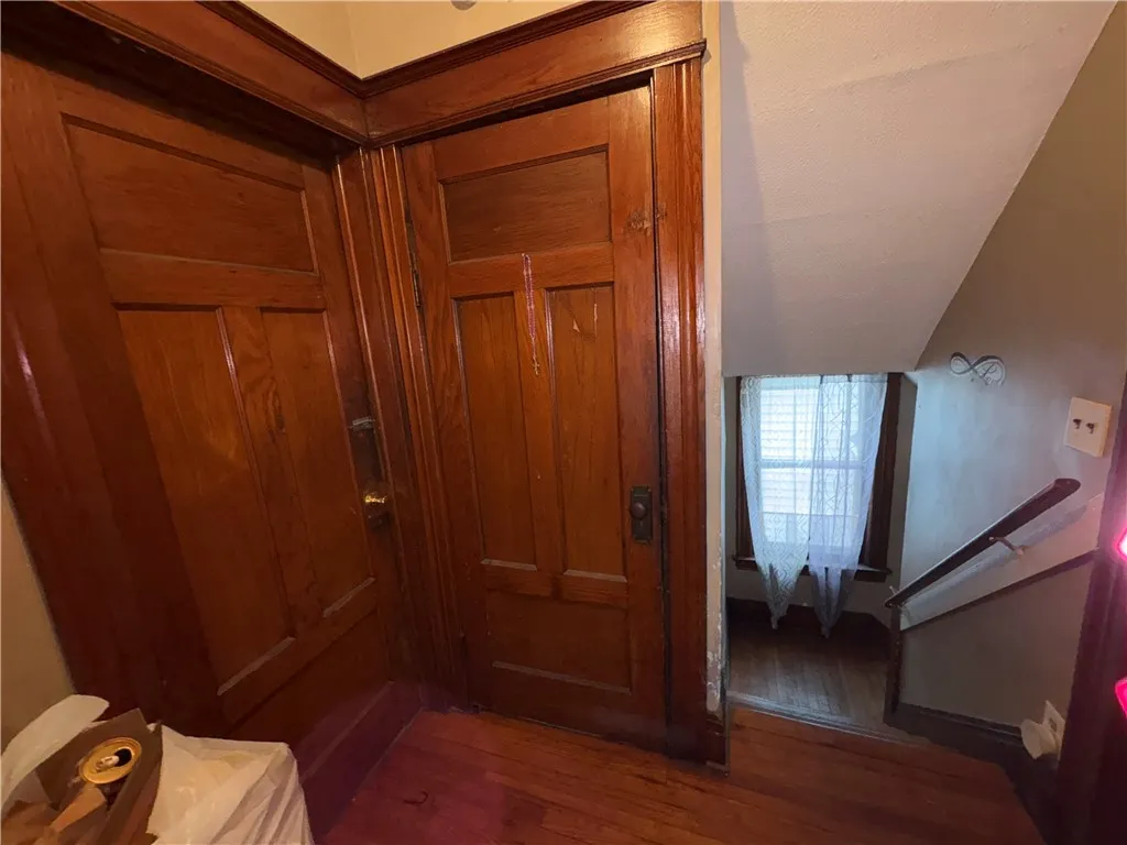 377 Hazelwood Terrace, Rochester, New York 14609, Rochester, New York 14609, 3 Bedrooms Bedrooms, 6 Rooms Rooms,1 BathroomBathrooms,Residential,Closed,377 Hazelwood Terrace, Rochester, New York 14609,0,R1591655