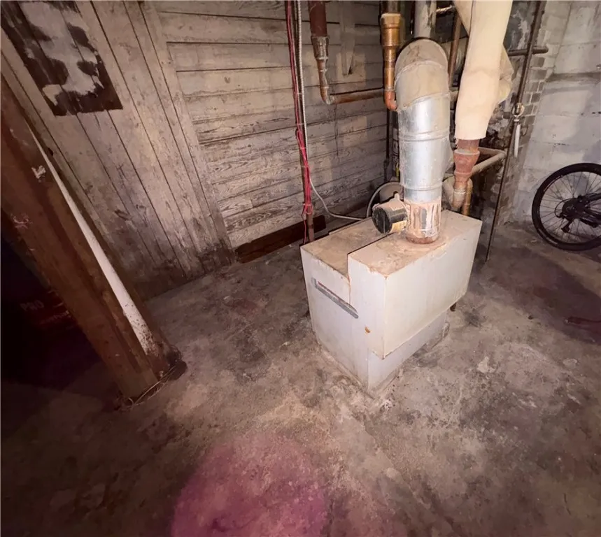 377 Hazelwood Terrace, Rochester, New York 14609, Rochester, New York 14609, 3 Bedrooms Bedrooms, 6 Rooms Rooms,1 BathroomBathrooms,Residential,Closed,377 Hazelwood Terrace, Rochester, New York 14609,0,R1591655