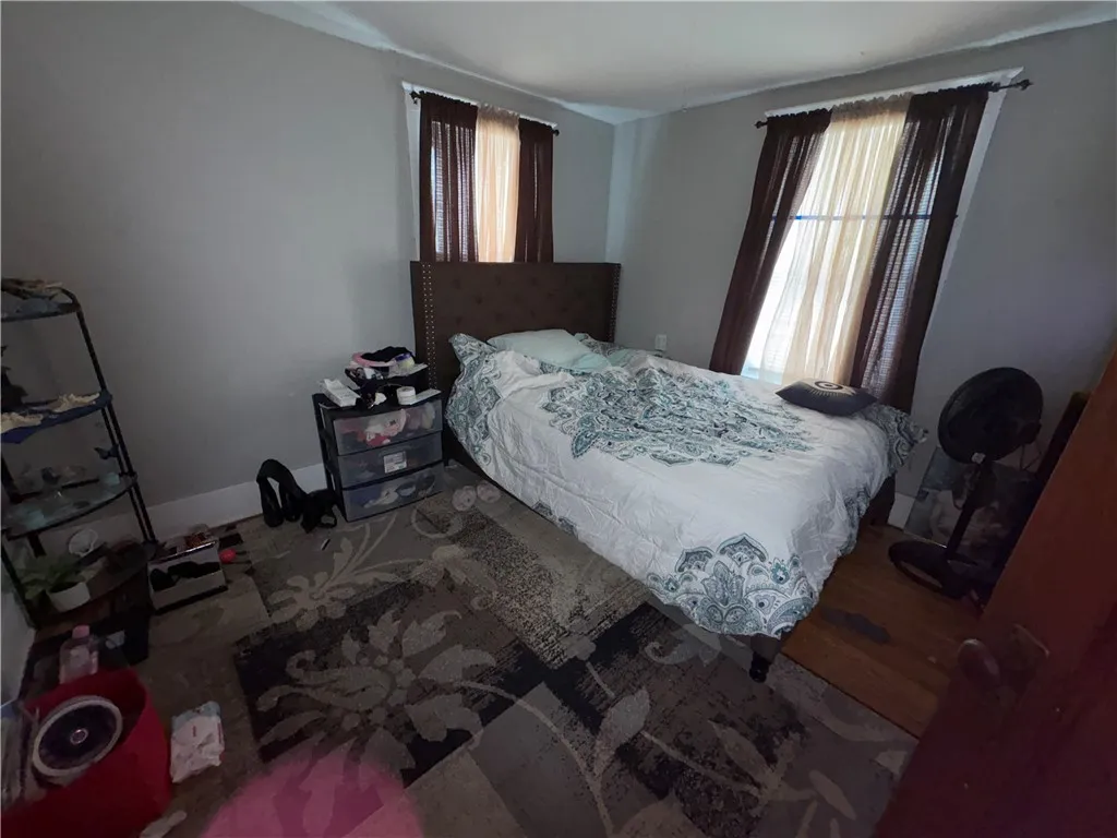 121 Glendale Park, Rochester, New York 14613, Rochester, New York 14613, 3 Bedrooms Bedrooms, 6 Rooms Rooms,1 BathroomBathrooms,Residential,Closed,121 Glendale Park, Rochester, New York 14613,0,R1589818