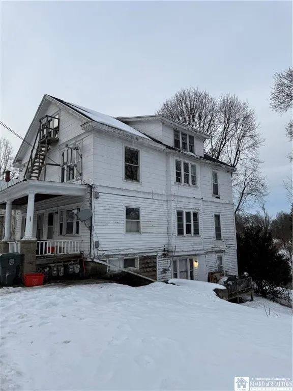 234 Mckinley Avenue, Jamestown, New York 14701, Jamestown, New York 14701, 8 Bedrooms Bedrooms, ,4 BathroomsBathrooms,Residential,For Sale,234 Mckinley Avenue, Jamestown, New York 14701,R1590861