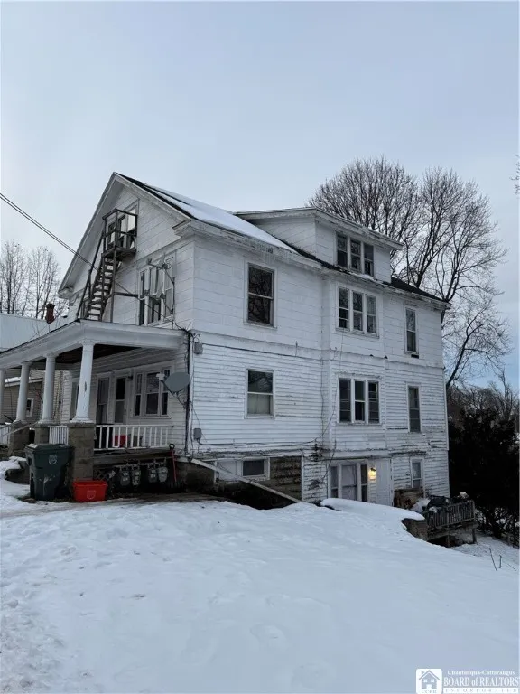 234 Mckinley Avenue, Jamestown, New York 14701, Jamestown, New York 14701, 8 Bedrooms Bedrooms, ,4 BathroomsBathrooms,Residential,For Sale,234 Mckinley Avenue, Jamestown, New York 14701,R1590861