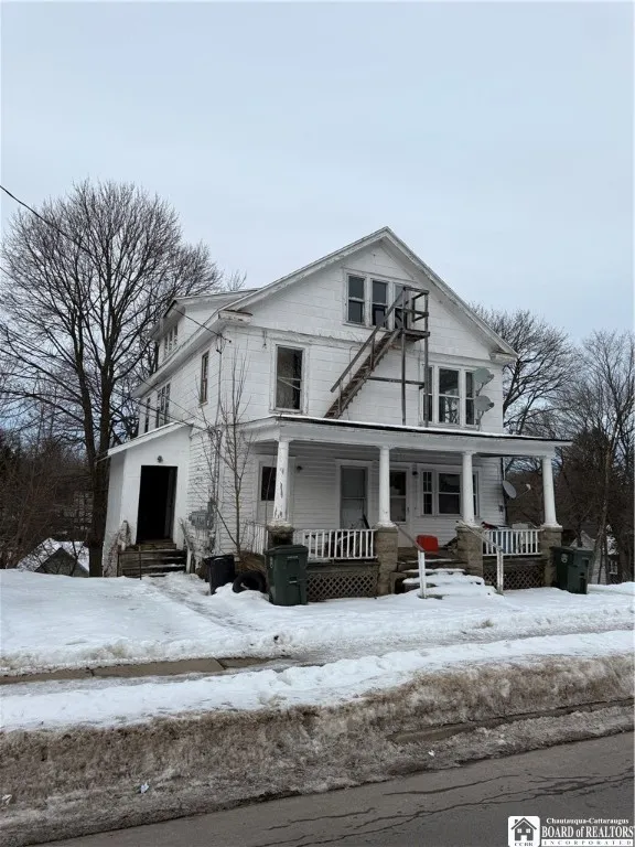234 Mckinley Avenue, Jamestown, New York 14701, Jamestown, New York 14701, 8 Bedrooms Bedrooms, ,4 BathroomsBathrooms,Residential,For Sale,234 Mckinley Avenue, Jamestown, New York 14701,R1590861