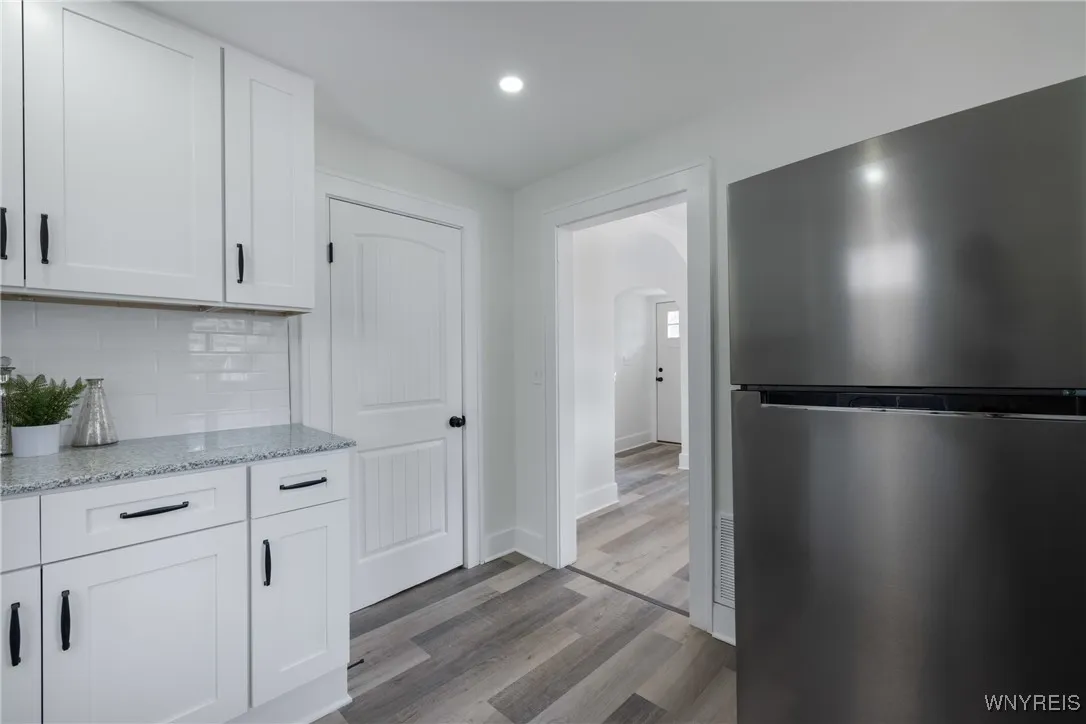 58 Montrose Avenue, Buffalo, New York 14214, Buffalo, New York 14214, 3 Bedrooms Bedrooms, 6 Rooms Rooms,1 BathroomBathrooms,Residential,Closed,58 Montrose Avenue, Buffalo, New York 14214,0,B1592039