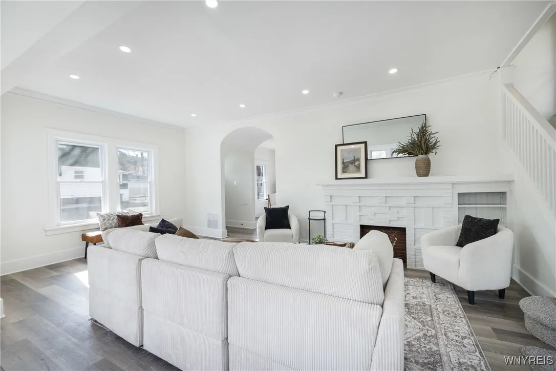 58 Montrose Avenue, Buffalo, New York 14214, Buffalo, New York 14214, 3 Bedrooms Bedrooms, 6 Rooms Rooms,1 BathroomBathrooms,Residential,Closed,58 Montrose Avenue, Buffalo, New York 14214,0,B1592039