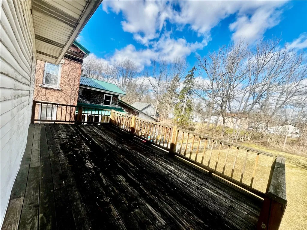 231 East Main Street, Waterloo, New York 13165, Waterloo, New York 13165, 4 Bedrooms Bedrooms, ,2 BathroomsBathrooms,Residential,For Sale,231 East Main Street, Waterloo, New York 13165,0,R1592036