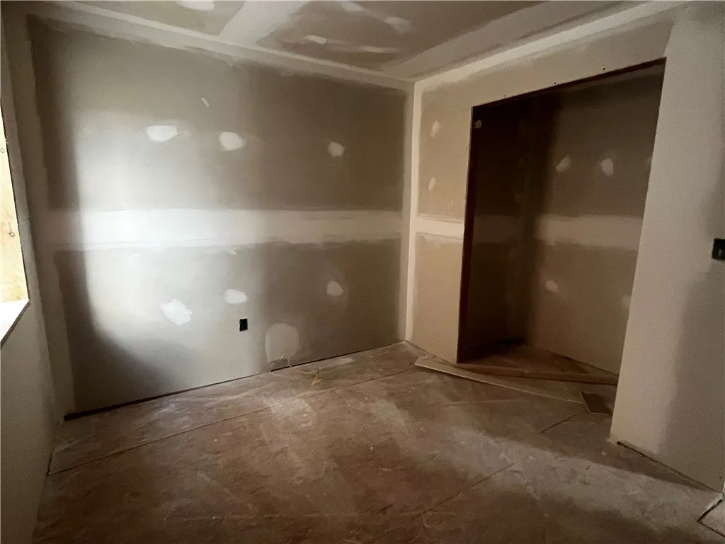 231 East Main Street, Waterloo, New York 13165, Waterloo, New York 13165, 4 Bedrooms Bedrooms, ,2 BathroomsBathrooms,Residential,For Sale,231 East Main Street, Waterloo, New York 13165,0,R1592036