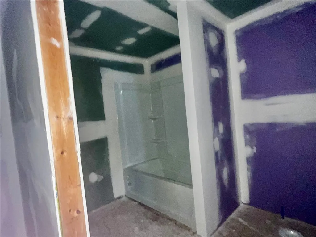 231 East Main Street, Waterloo, New York 13165, Waterloo, New York 13165, 4 Bedrooms Bedrooms, ,2 BathroomsBathrooms,Residential,For Sale,231 East Main Street, Waterloo, New York 13165,0,R1592036