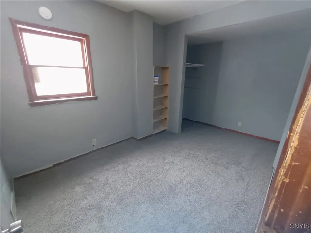 812 Kirkpatrick Street, Syracuse, New York 13208, Syracuse, New York 13208, 11 Bedrooms Bedrooms, ,4 BathroomsBathrooms,Residential,For Sale,812 Kirkpatrick Street, Syracuse, New York 13208,0,S1590850