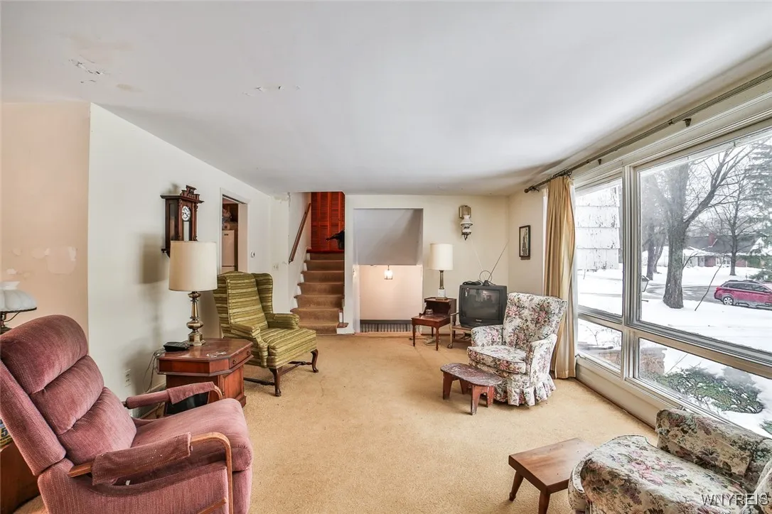 4300 Fairfield, Clarence, New York 14221, Clarence, New York 14221, 3 Bedrooms Bedrooms, 7 Rooms Rooms,1 BathroomBathrooms,Residential,Closed,4300 Fairfield, Clarence, New York 14221,0,B1592008