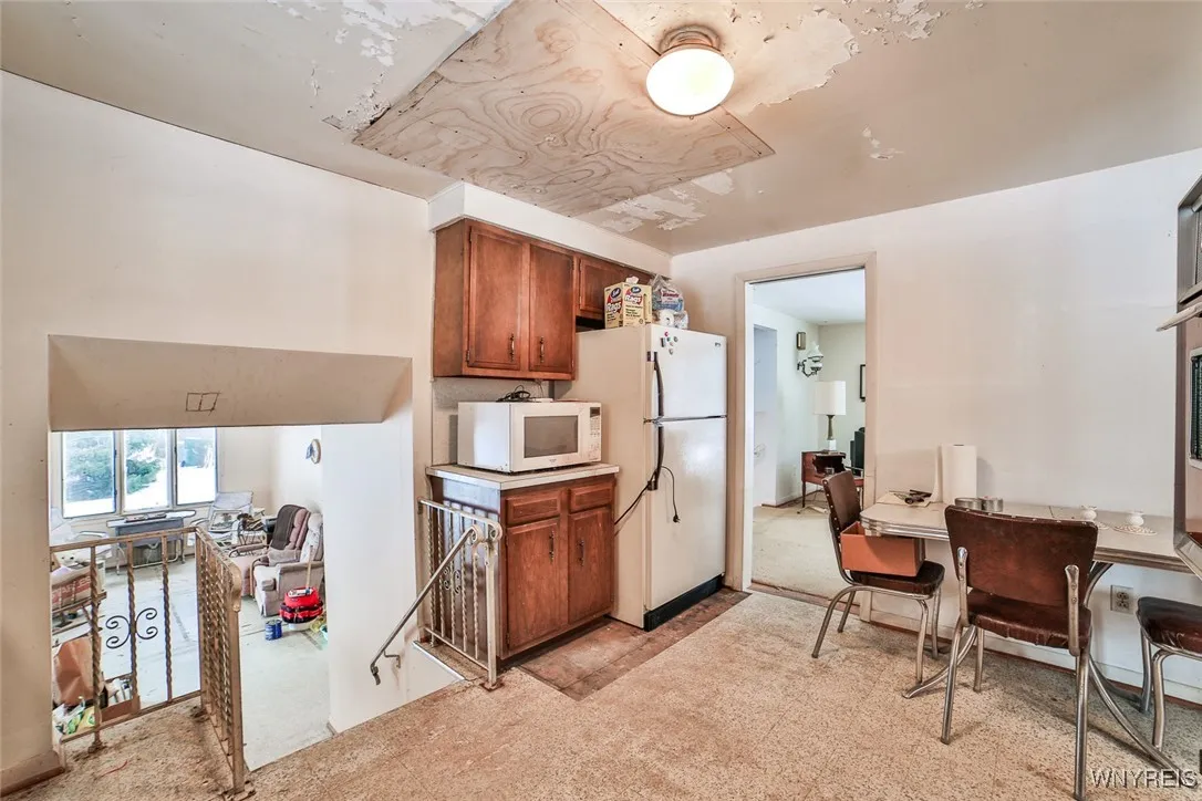 4300 Fairfield, Clarence, New York 14221, Clarence, New York 14221, 3 Bedrooms Bedrooms, 7 Rooms Rooms,1 BathroomBathrooms,Residential,Closed,4300 Fairfield, Clarence, New York 14221,0,B1592008