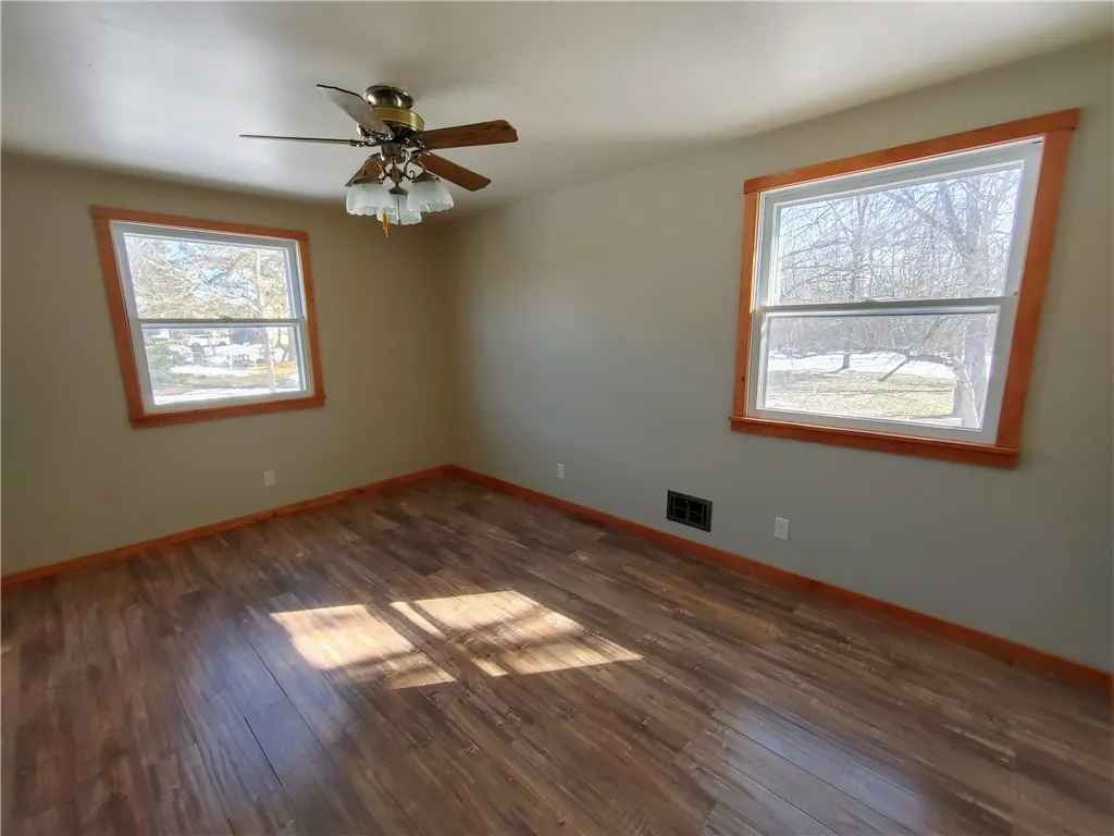 1955 Roosevelt Highway, Clarkson, New York 14468, Clarkson, New York 14468, 3 Bedrooms Bedrooms, 5 Rooms Rooms,1 BathroomBathrooms,Residential,Closed,1955 Roosevelt Highway, Clarkson, New York 14468,R1592213