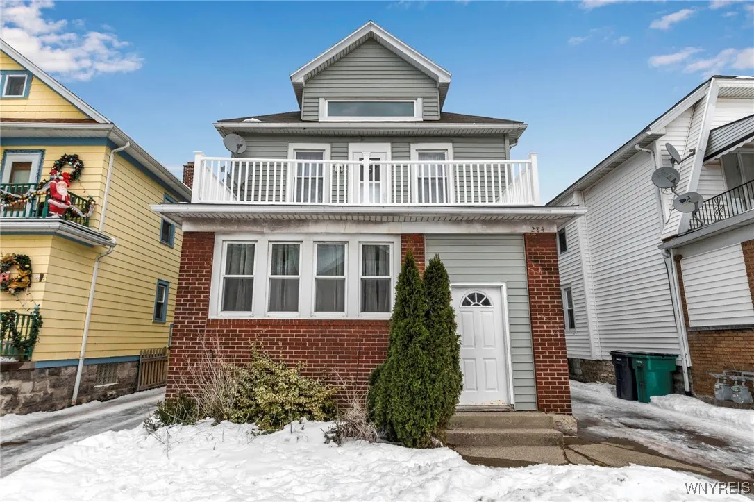 284 Hartwell Road, Buffalo, New York 14216, Buffalo, New York 14216, 5 Bedrooms Bedrooms, ,2 BathroomsBathrooms,Residential,Closed,284 Hartwell Road, Buffalo, New York 14216,0,B1592204