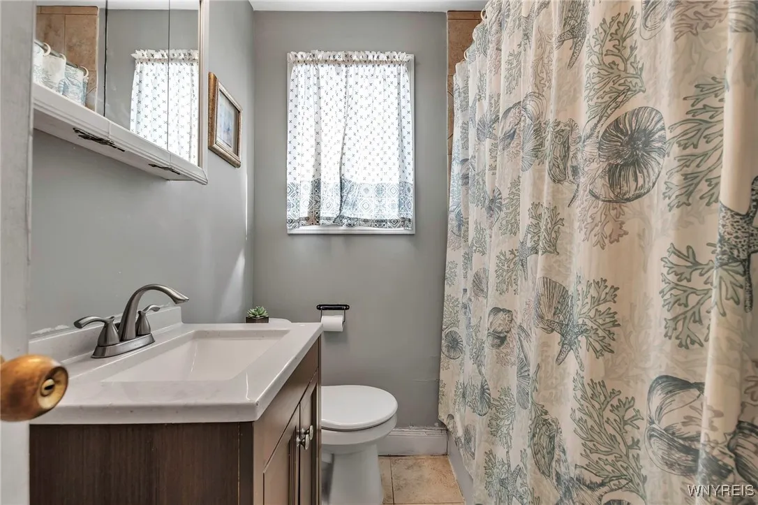 284 Hartwell Road, Buffalo, New York 14216, Buffalo, New York 14216, 5 Bedrooms Bedrooms, ,2 BathroomsBathrooms,Residential,Closed,284 Hartwell Road, Buffalo, New York 14216,0,B1592204