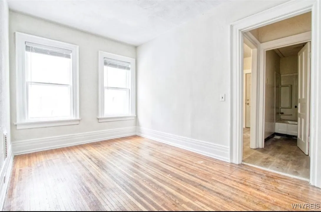 352 Auburn Avenue, Buffalo, New York 14213, Buffalo, New York 14213, 3 Bedrooms Bedrooms, 5 Rooms Rooms,1 BathroomBathrooms,Residential Lease,Closed,352 Auburn Avenue, Buffalo, New York 14213,0,B1591797