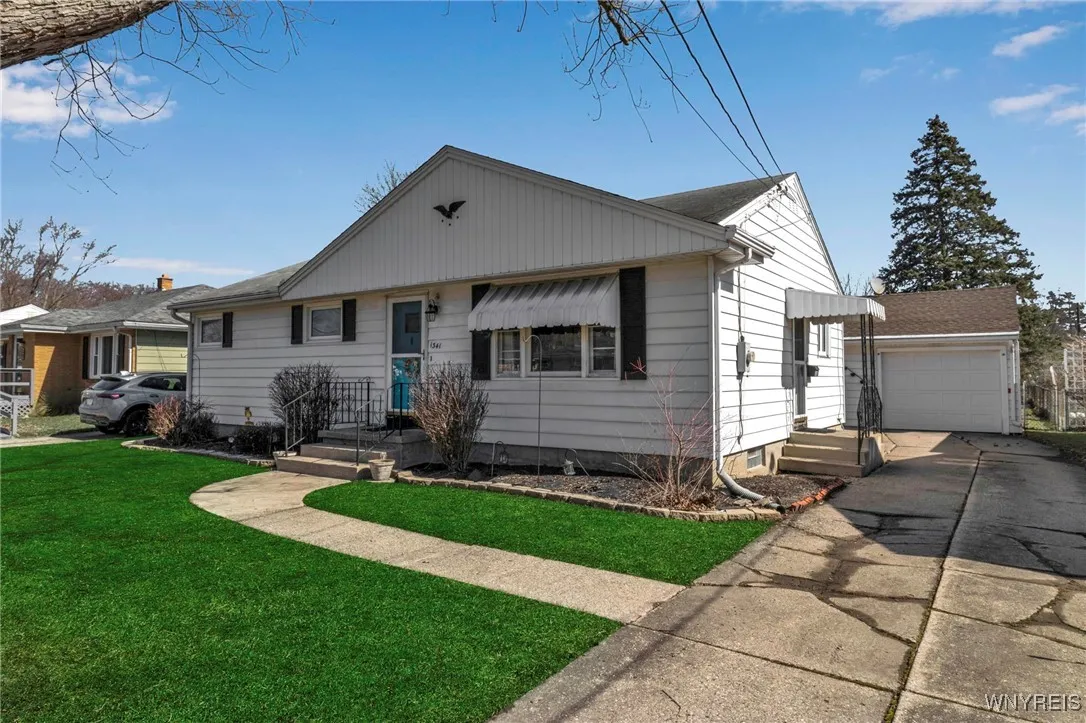 1341 Master Street, North Tonawanda, New York 1412, North Tonawanda, New York 14120, 3 Bedrooms Bedrooms, 7 Rooms Rooms,1 BathroomBathrooms,Residential,Closed,1341 Master Street, North Tonawanda, New York 1412,0,B1592461